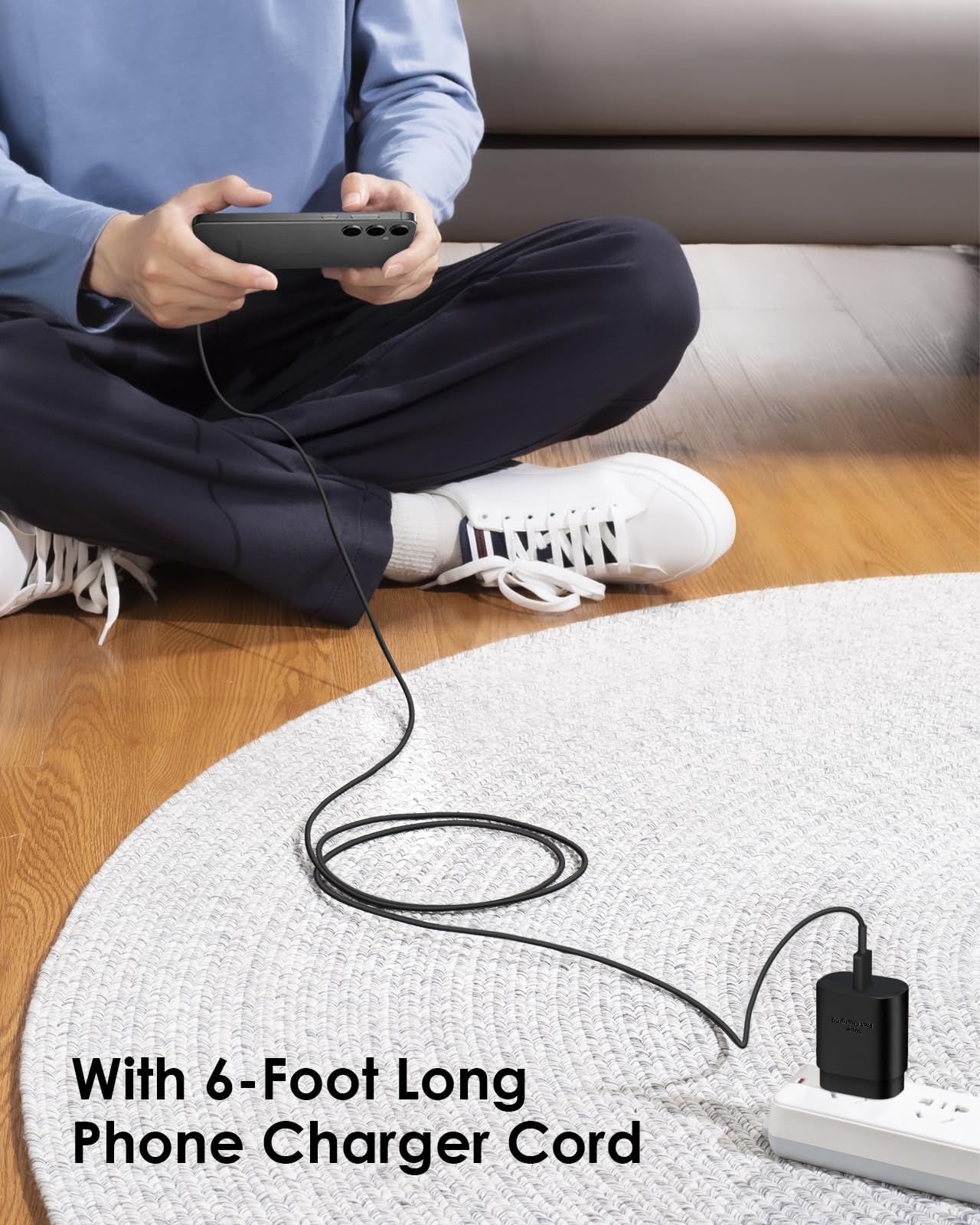AISNI compact 25W charger fits easily in a pocket or bag