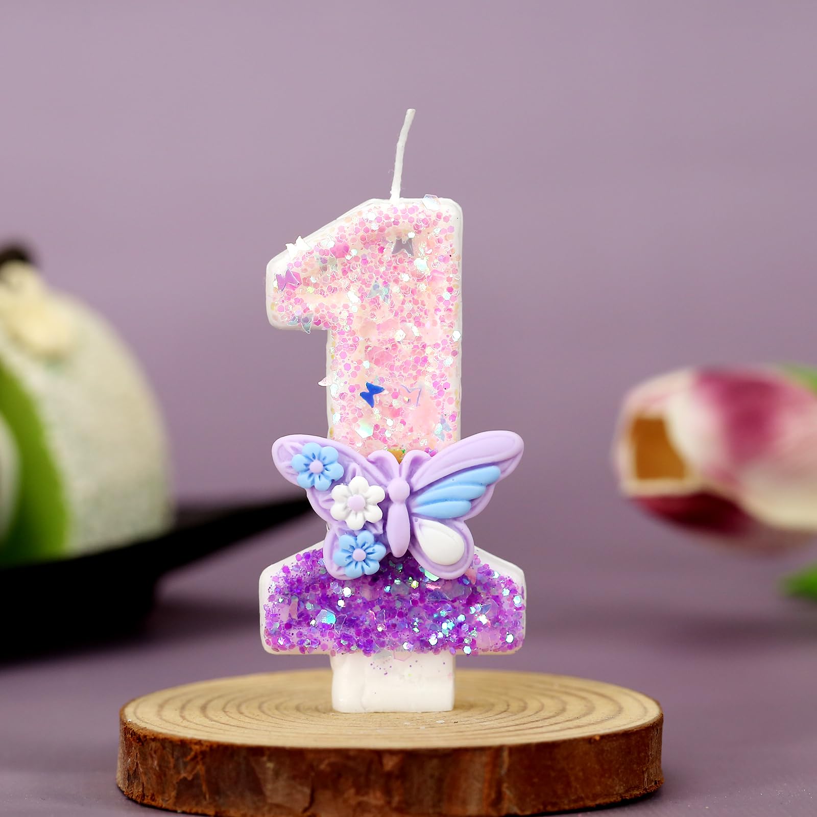 AKURIEEY cake topper 1 with glitter creates a standout centerpiece