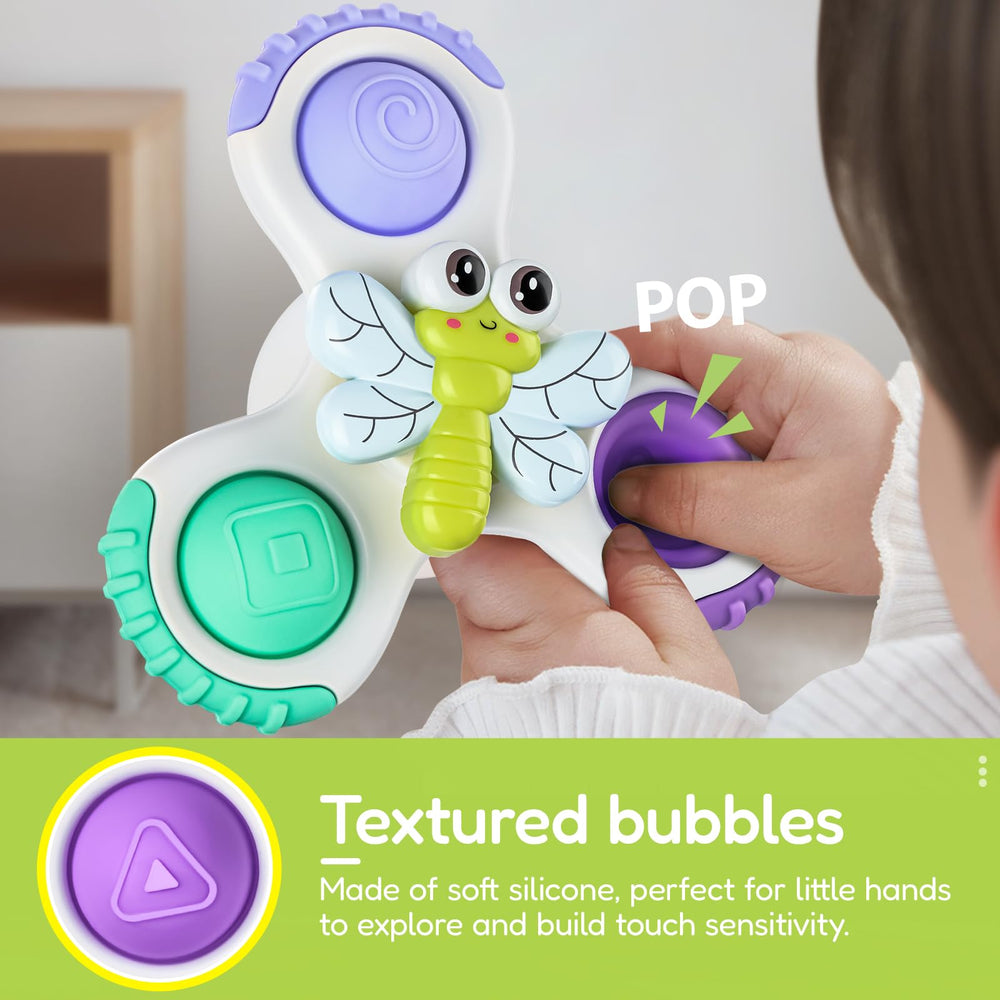 Toddler travels with ALASOU spinner during flight or car ride