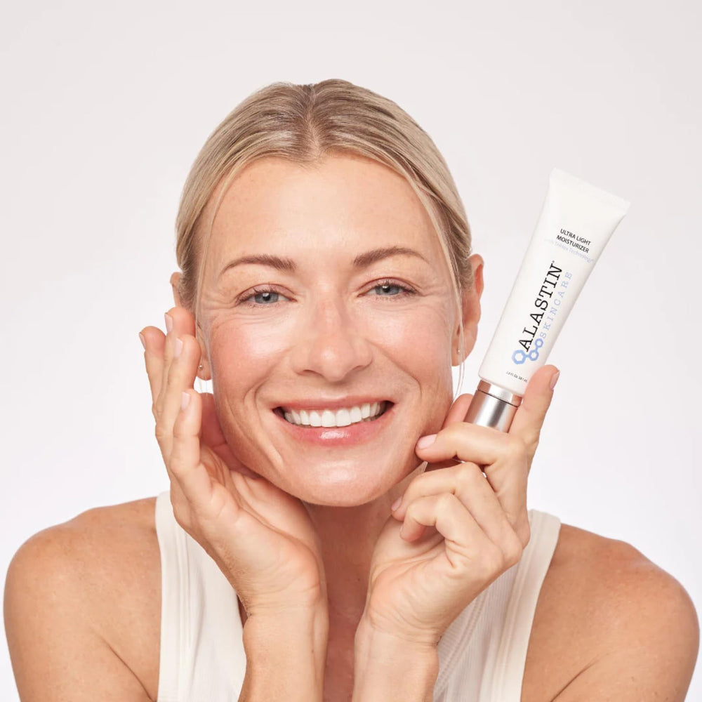 ALASTIN Skincare Ultra Light Daily Face Moisturizer ceramides illustration highlighting barrier support
