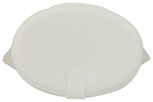 Alba Botanica Mineral Sunscreen Lotion SPF 50 applying on the face for light protection