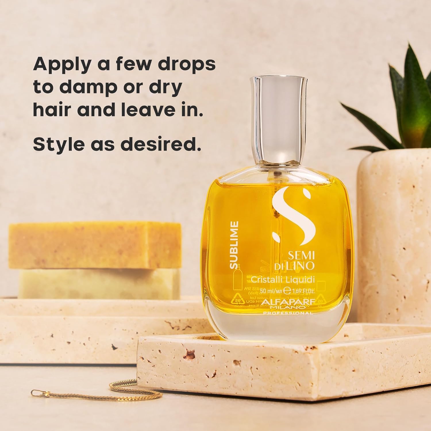 ALFAPARF MILANO Cristalli Liquidi silky texture highlights a radiant shine.