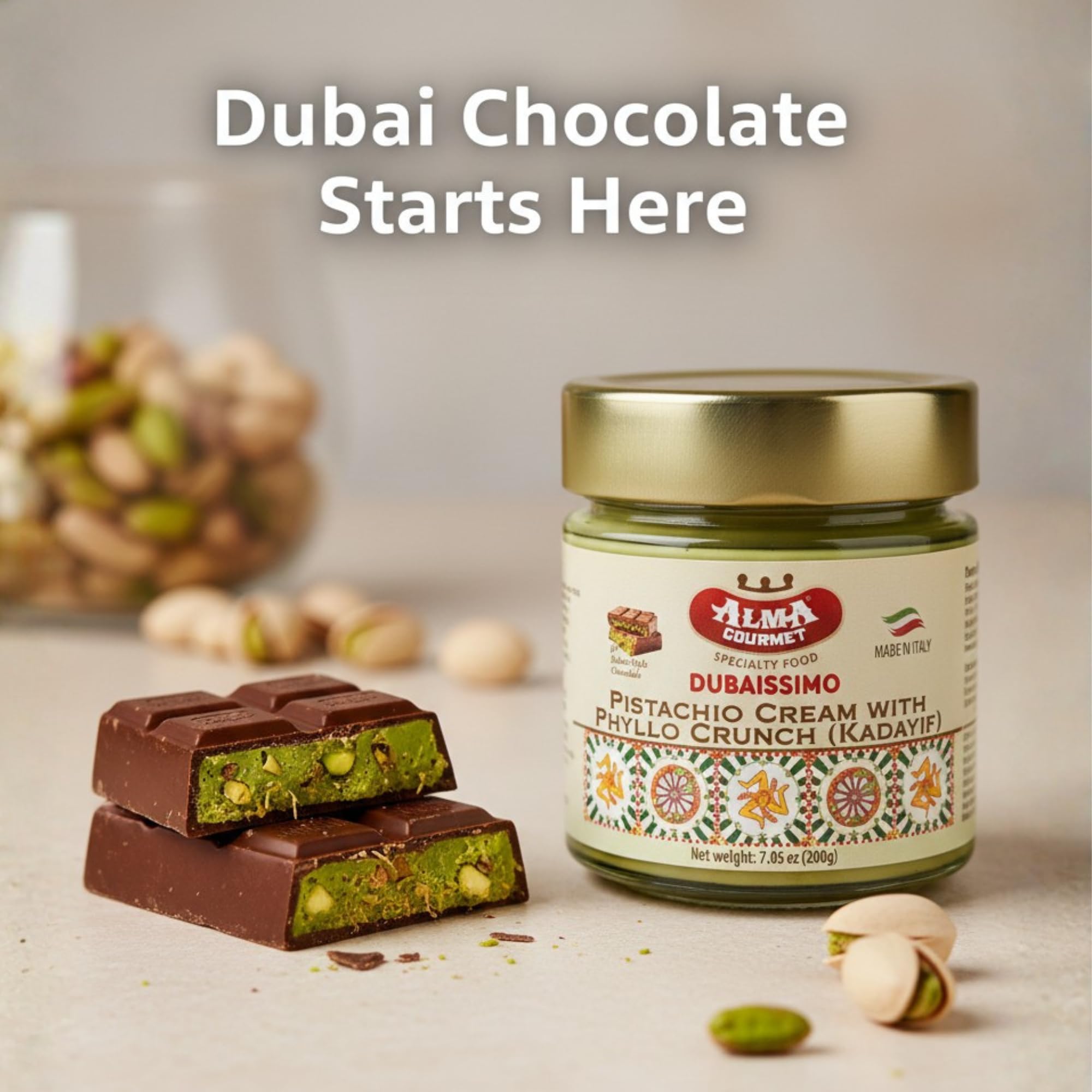 Alma Gourmet dessert plate with Dubaissimo spread, ideal for sharing and tasting menus.