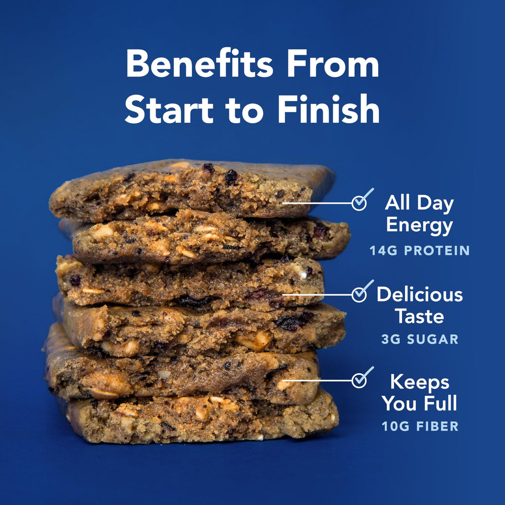 ALOHA Blueberry bar ingredient scoop emphasizing organic plant protein.