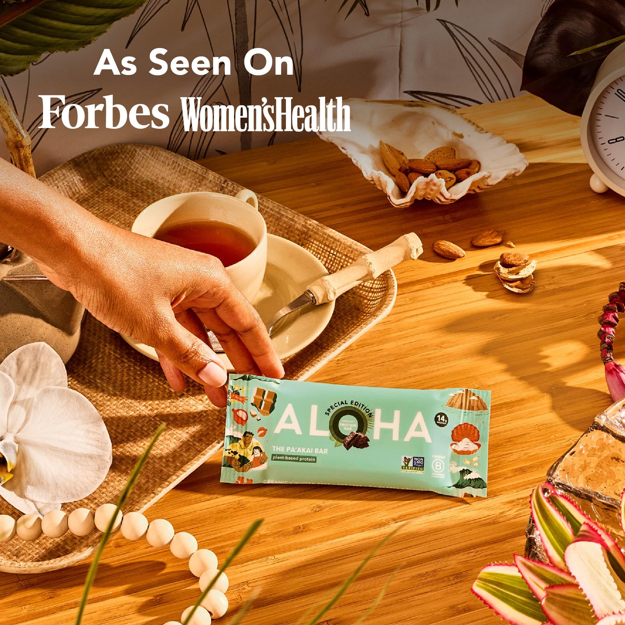 ALOHA Pa'akai bar sea salt topping emphasizes sweet-salty balance.