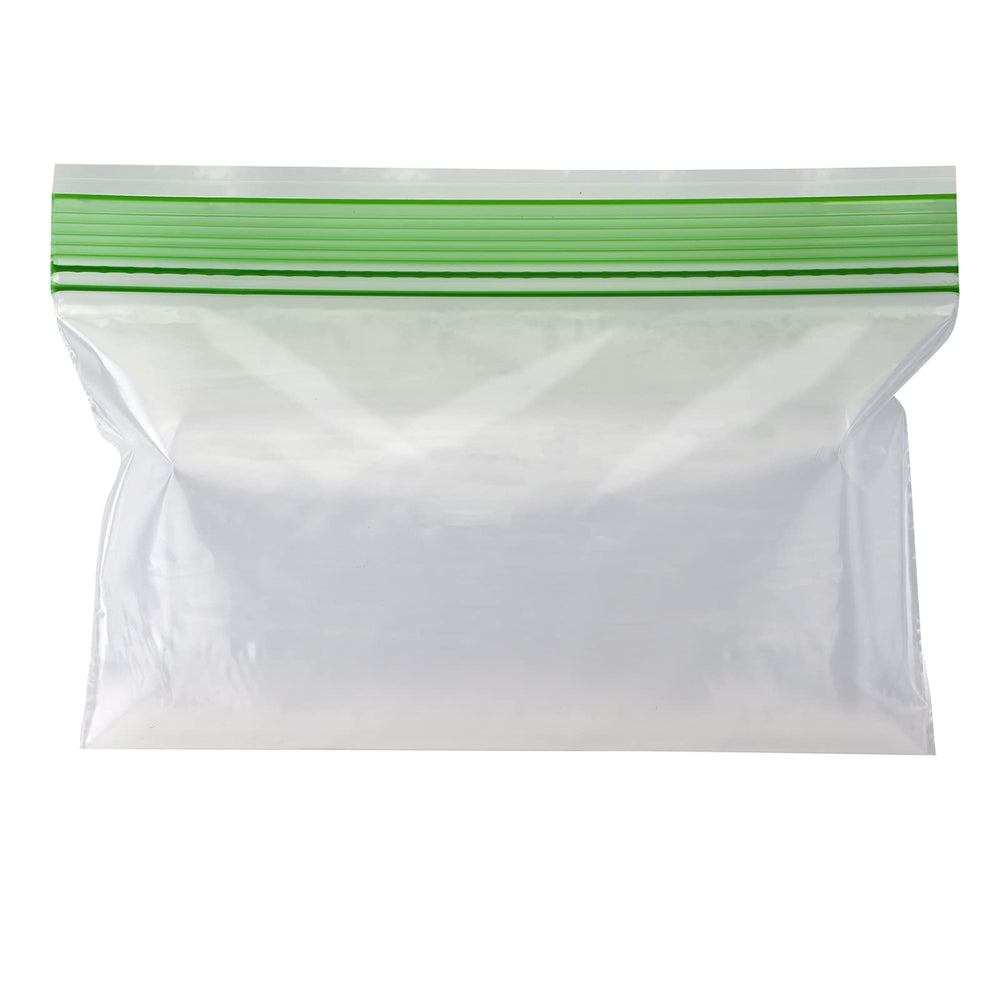 Amazon Basics 300-count snack bags ideal for organized lunches and travel.