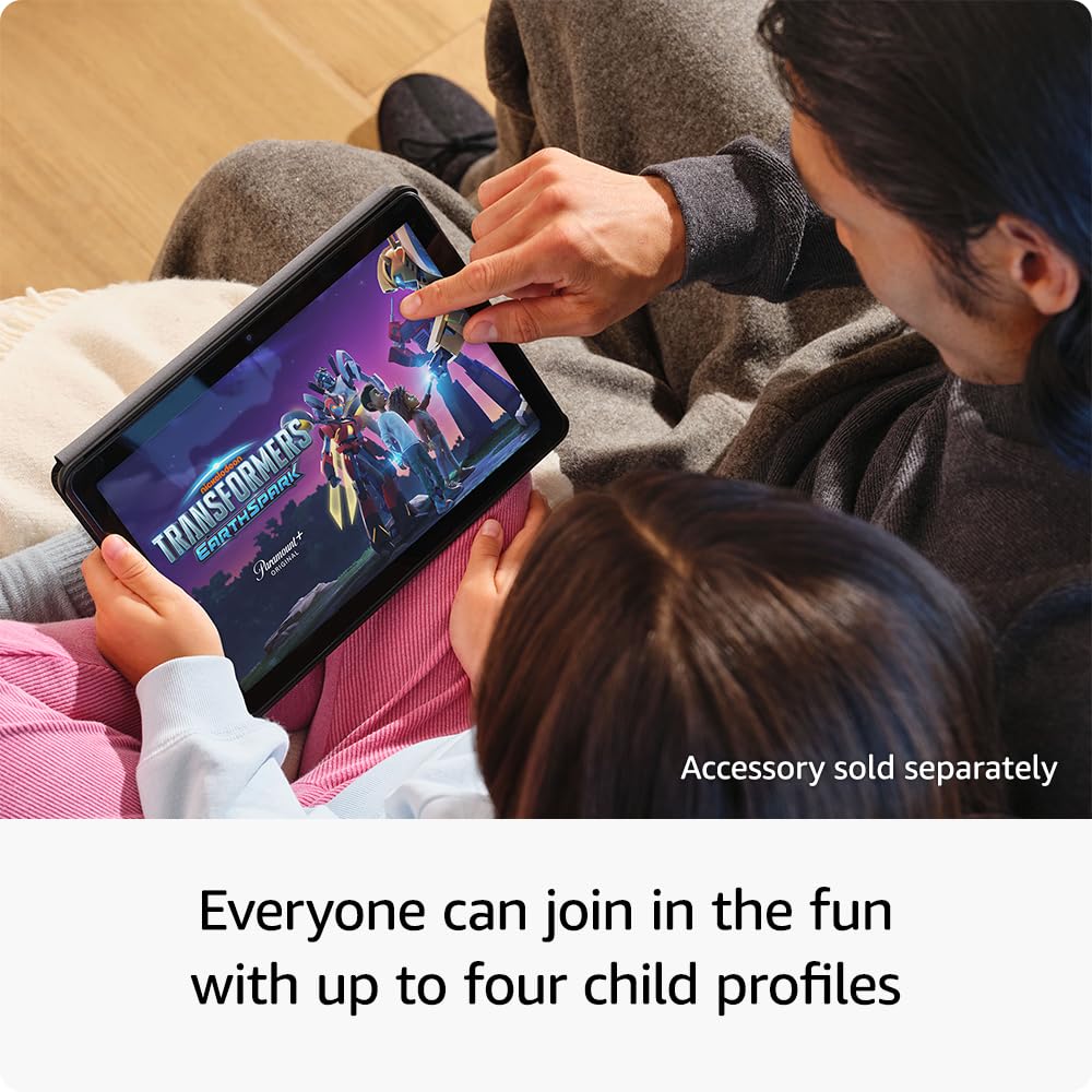 Amazon Fire HD 10 like-new 5 MP front camera for video calls.