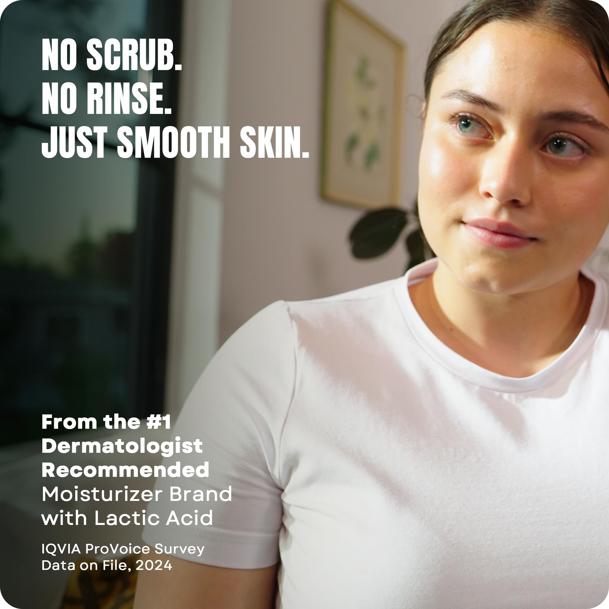 Fragrance-free AmLactin Calm & Renew label emphasizing a gentle formula for sensitive skin.