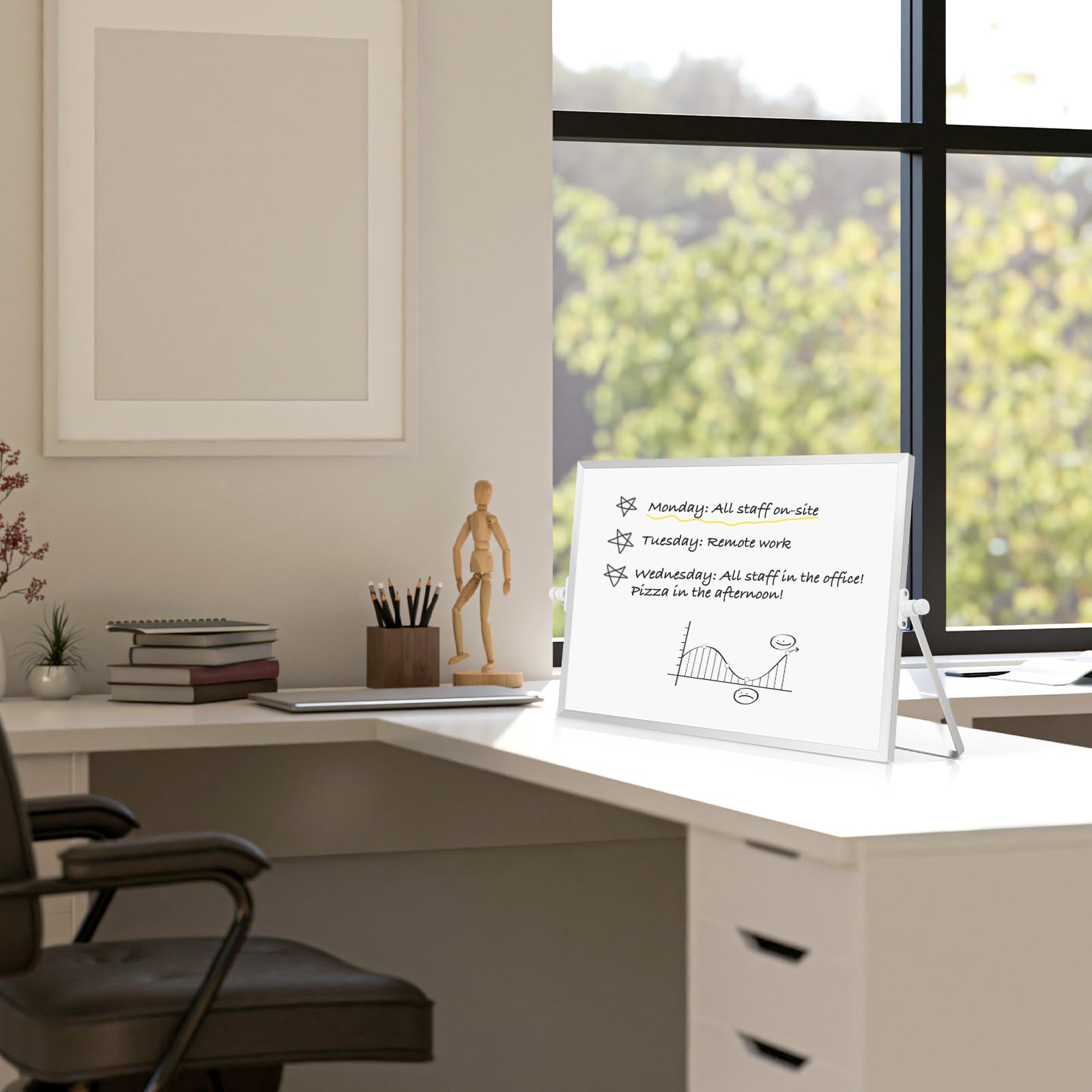 AMUSIGHT portable dry erase set for study and work.