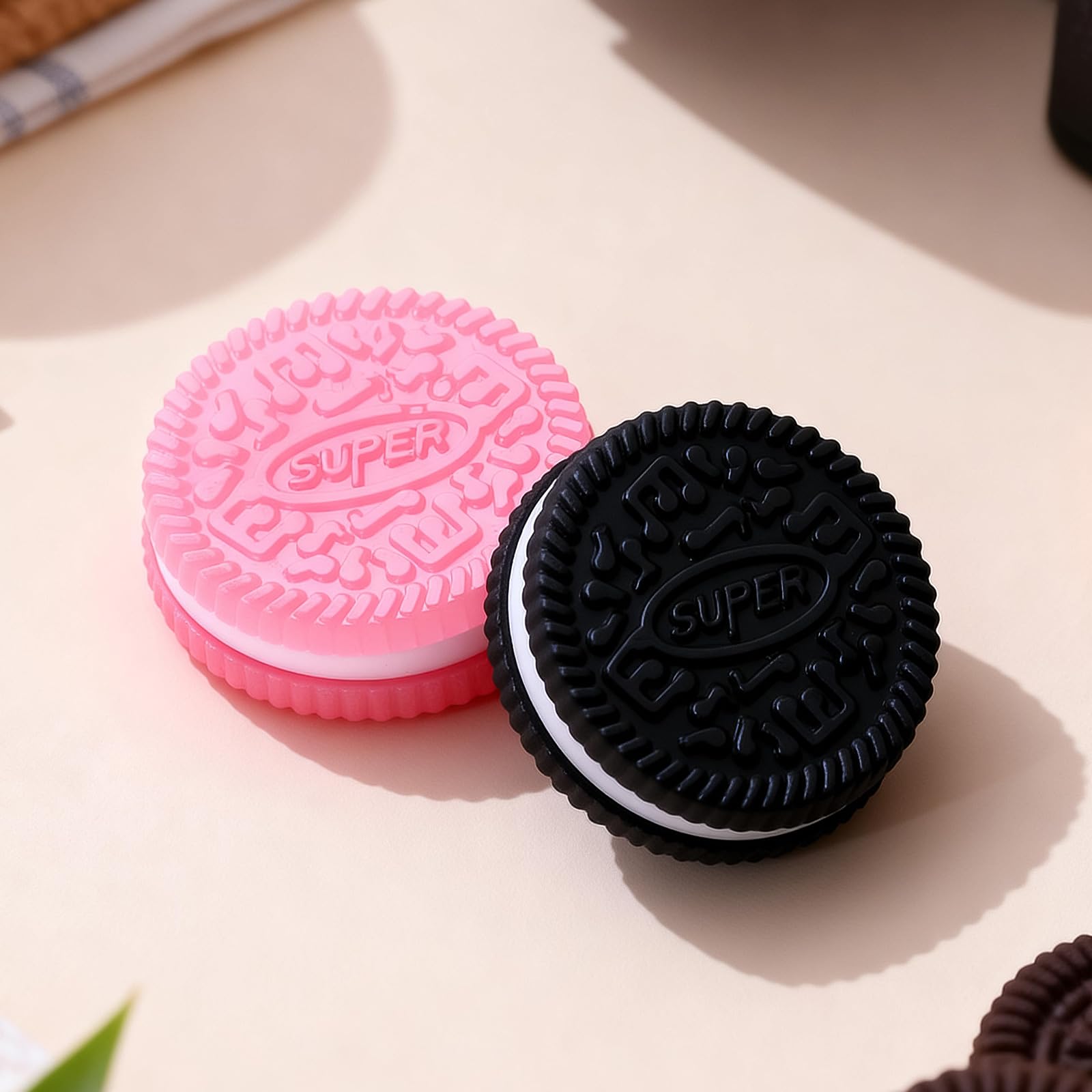 ANAOTA Taba Squishy ultra-soft surface ideal for quick stress-relief breaks
