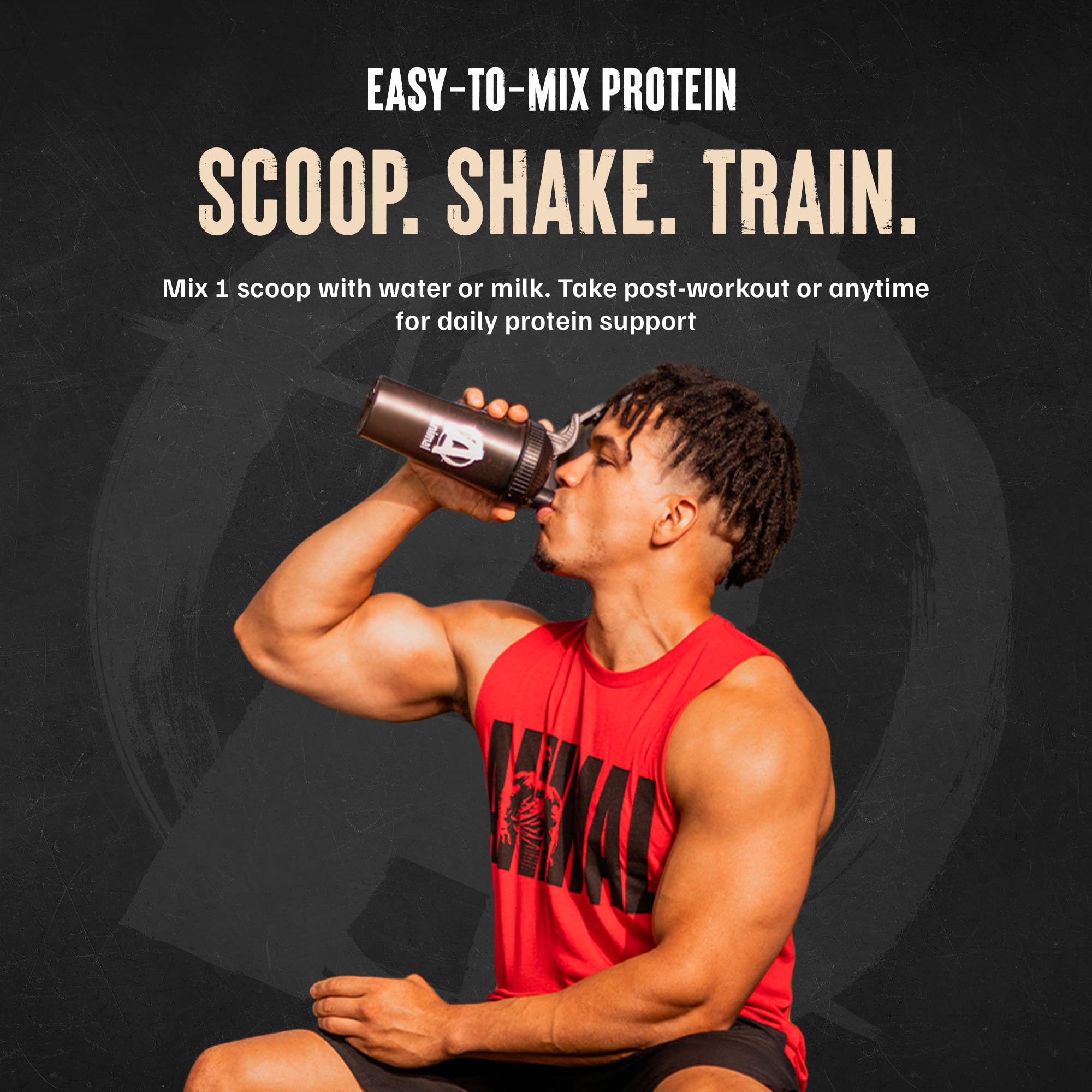 Animal 100% Whey Strawberry powder pour for fast shakes