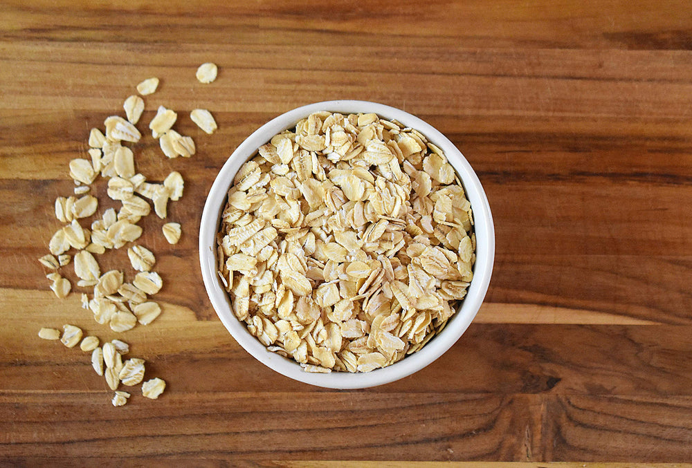 Creamy oatmeal prepared with Anthony's Organic Rolled Oats in a bowl