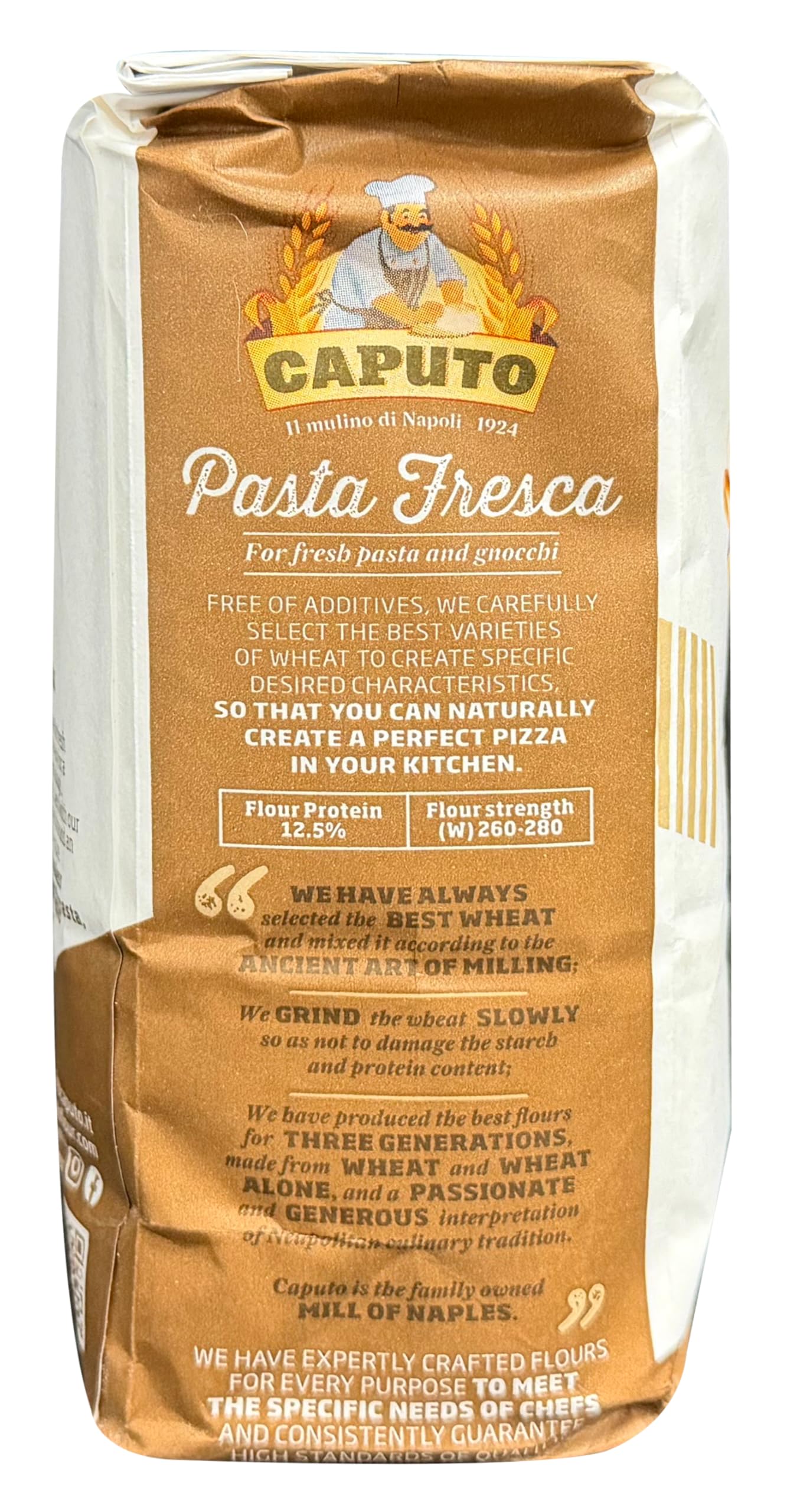 Antimo Caputo Italian double-zero pasta dough flour for fresca dough and rolling.