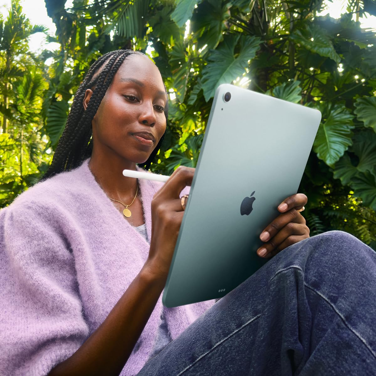 Apple iPad Air M4 chip enables smooth multitasking on the go.