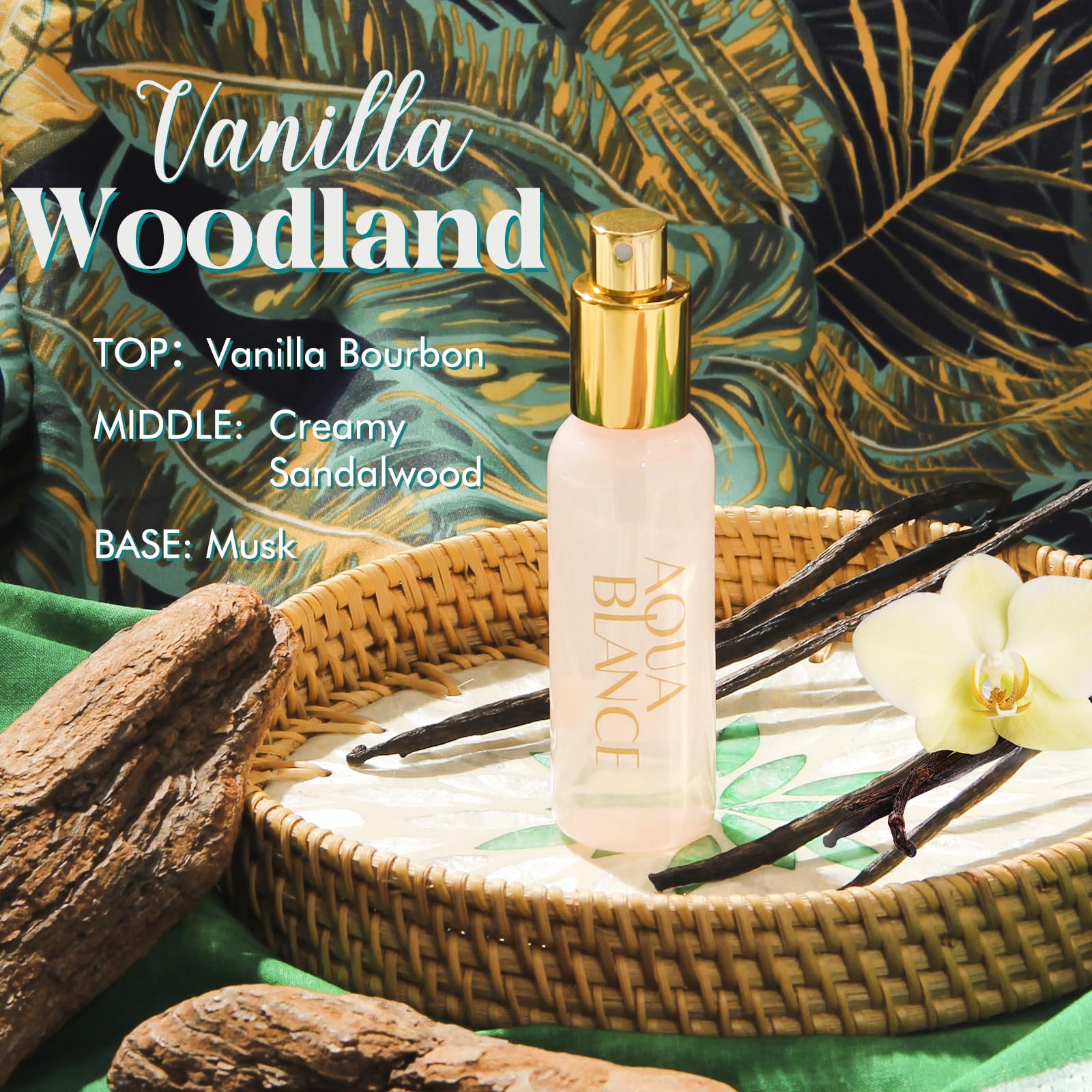 AQUA BLANCE Travel-size pack showcases on-the-go freshness in a compact bottle.