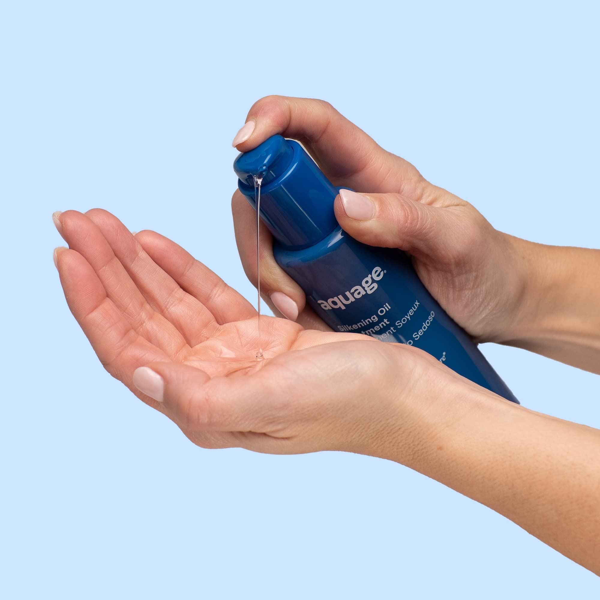 Aquage SeaExtend Silkening Oil Treatment silky hair texture close-up