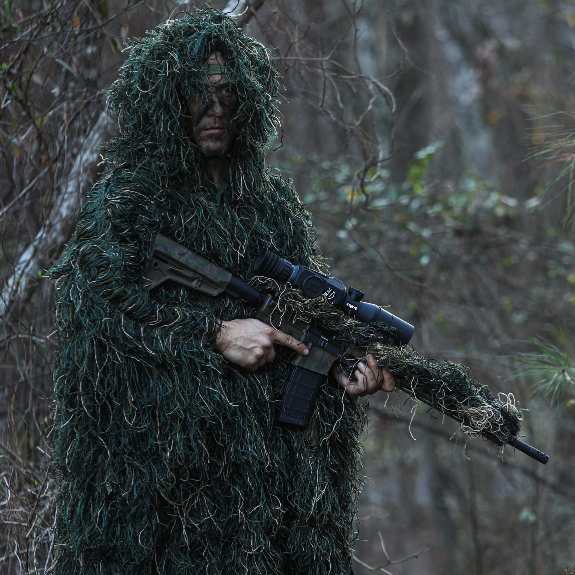 Arcturus outdoor concealment paint for field use in tactical scenarios