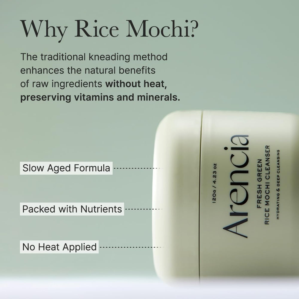 ARENCIA Moisturized glow after use hints at a hydrated, balanced finish.