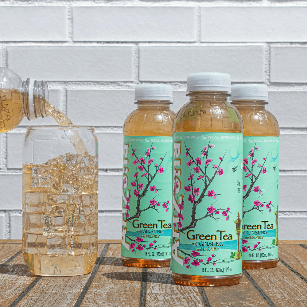 Ingredients focus on premium tea leaves with ginseng and honey.