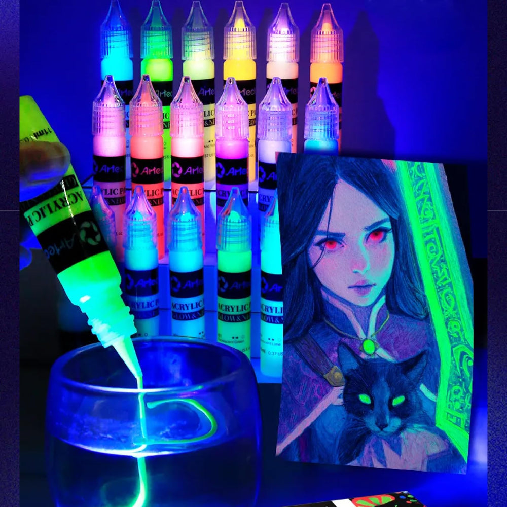 Artecho glow paint gift set suitable for artists and crafters