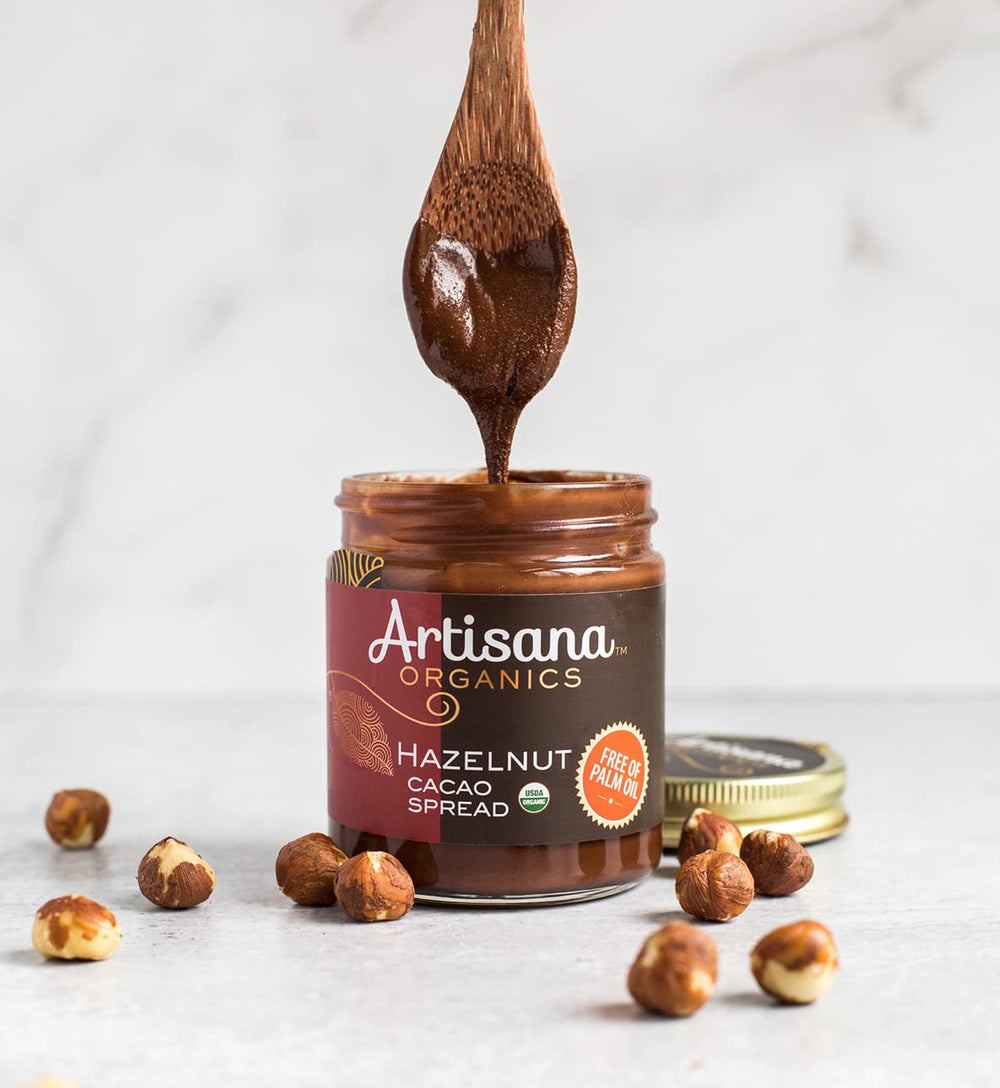 Artisana Hazelnut Cacao Spread without palm oil, a clean choice.