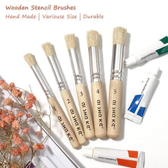 Auhoahsil stencil brush size 3 for crisp edges in watercolor work.