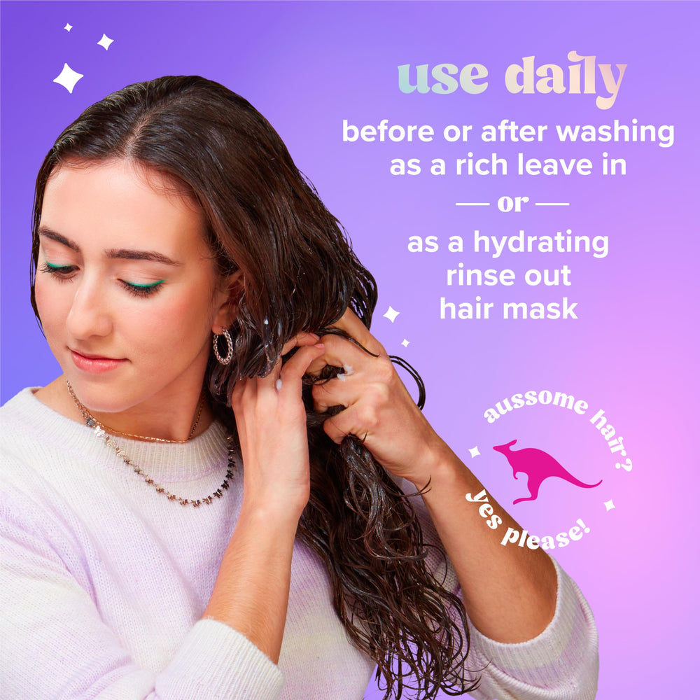 Aussie Ultra Wonder Treatment on damp hair for 24H moisturization potential.