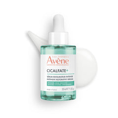 Avène Cicalfate+ bottle pour shown, supports barrier restoration with Pro-Vitamin B5.