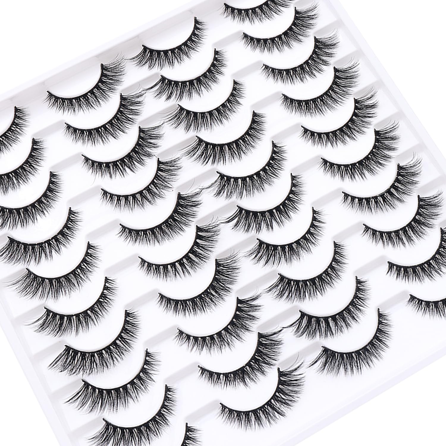 Azenlo 20-061 style lashes offering a cat-eye silhouette for instant style.