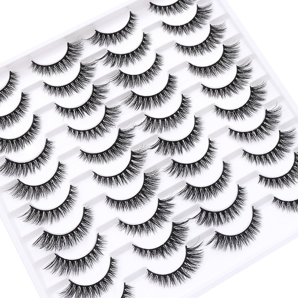 Azenlo 20-061 style lashes offering a cat-eye silhouette for instant style.