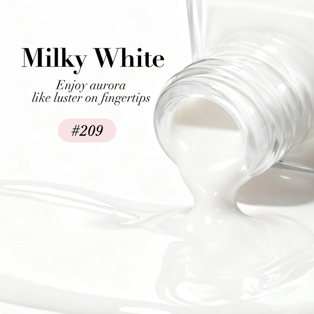 AZUREBEAUTY low-odor plant-based formula protects nails during coloring.