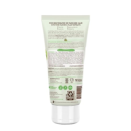 Babo Botanicals conditioner cream texture on palm, easy post-swim detangling