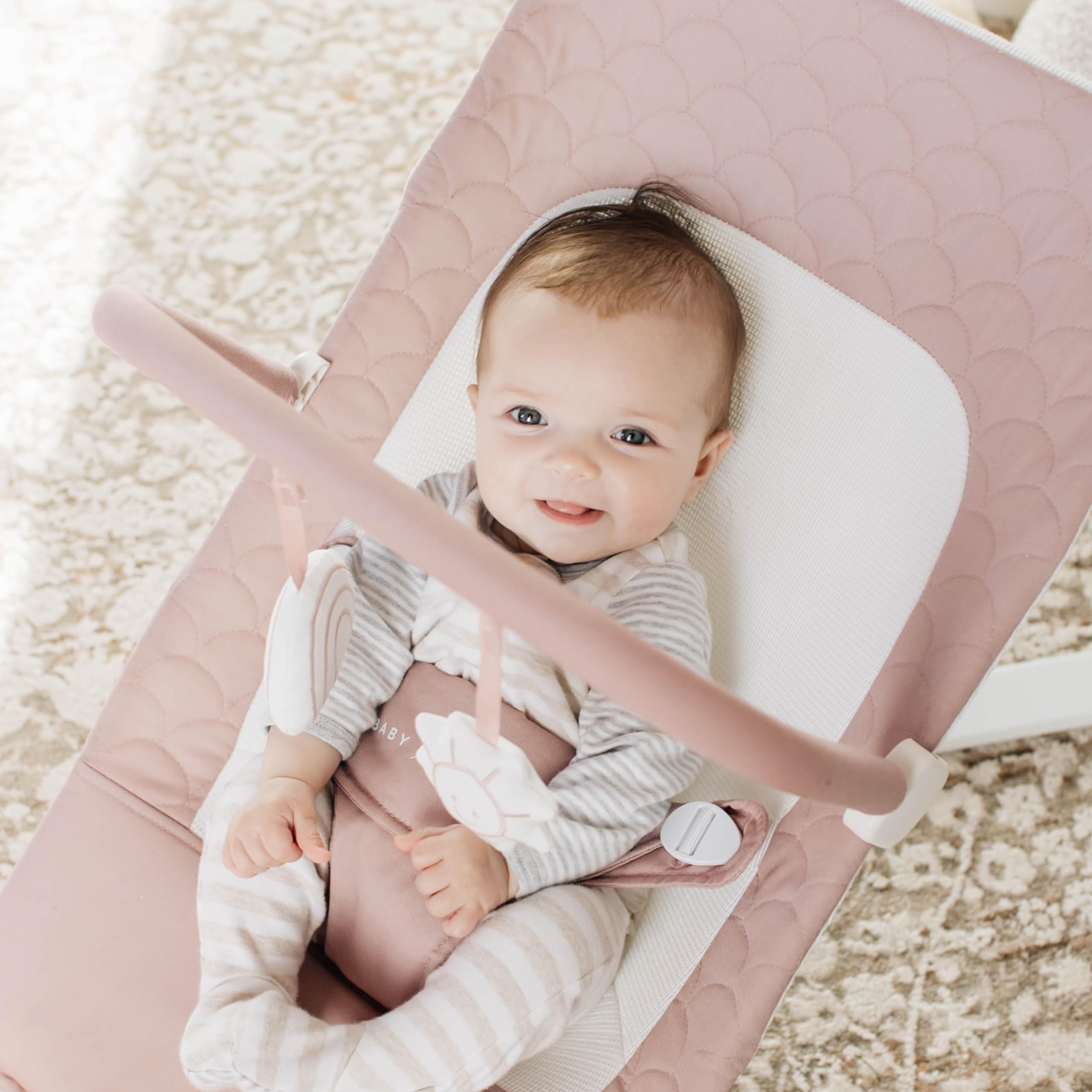 Breathable, washable fabrics on the Baby Delight Alpine Deluxe Bouncer