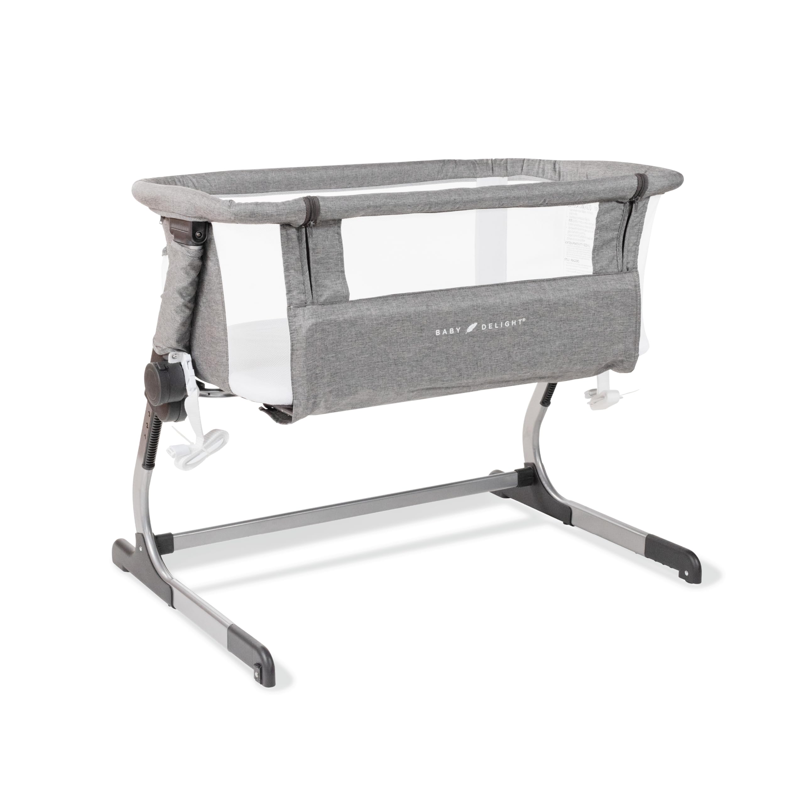 Baby Delight Beside Me Dreamer Bassinet assembly shows quick setup.