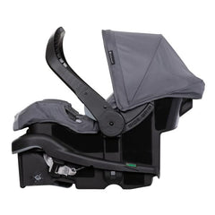 Adjustable harness on EZ-Lift Plus grows with your baby.
