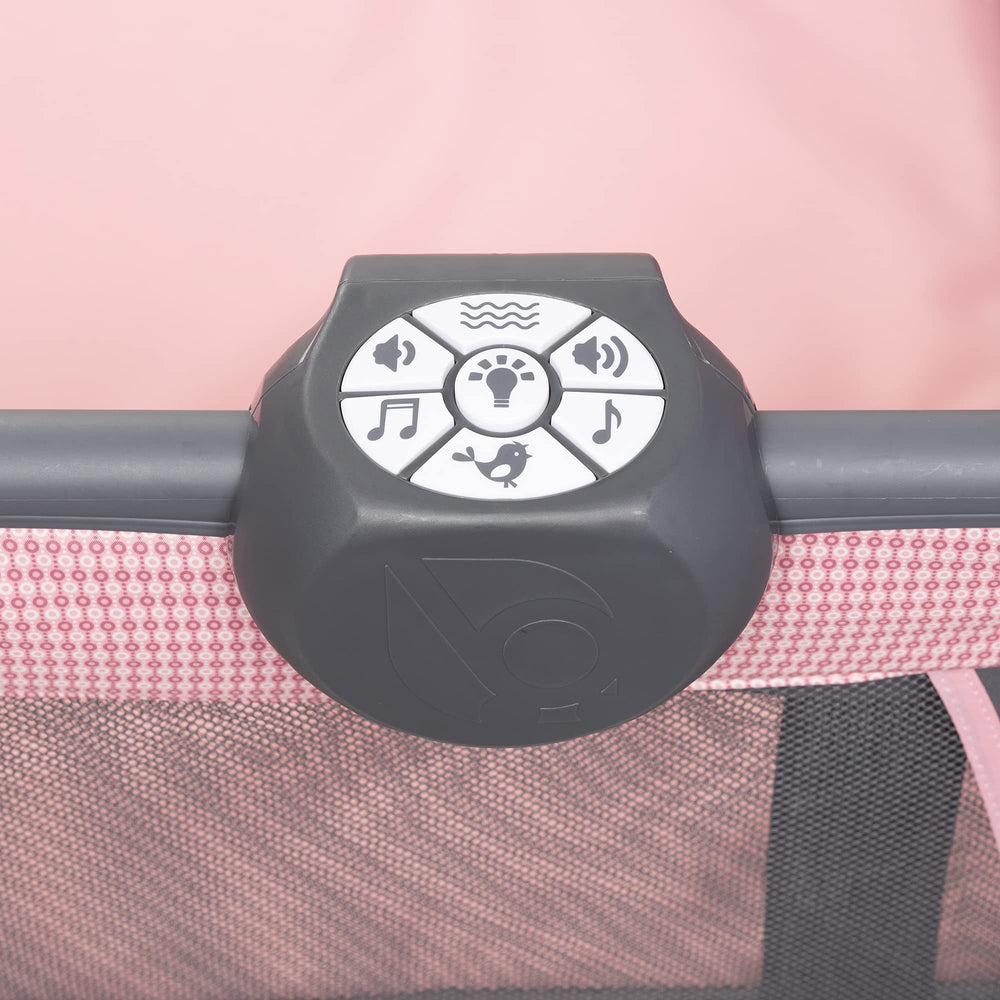 Deluxe parent organizer keeps essentials within reach in Lil' Snooze Deluxe III