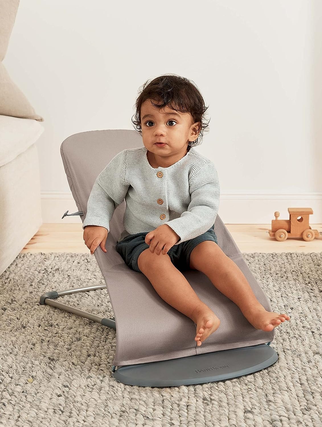 BabyBjörn Bouncer Bliss folded frame shows easy transport and storage