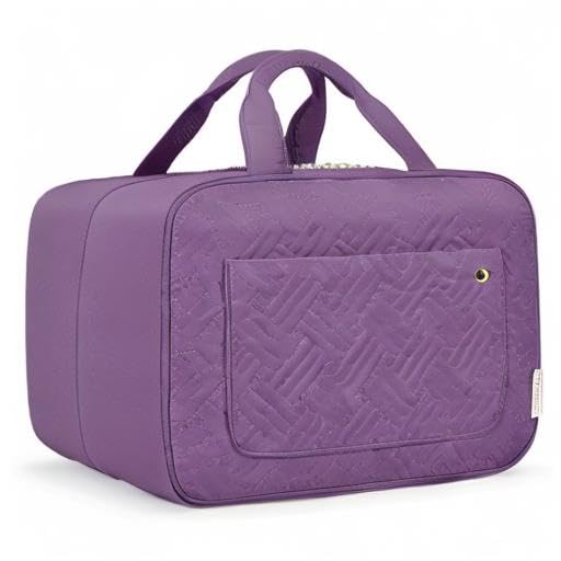 BAGSMART Toiletry Bag lightweight design for easy travel packing.