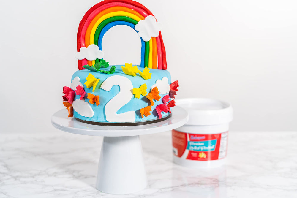 Bakerpan allergen-friendly fondant with gluten-free, dairy-free, nut-free, Kosher Pareve qualities.