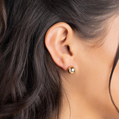 Barzel 18K gold-plated ball stud 5mm offers a mid-size accent