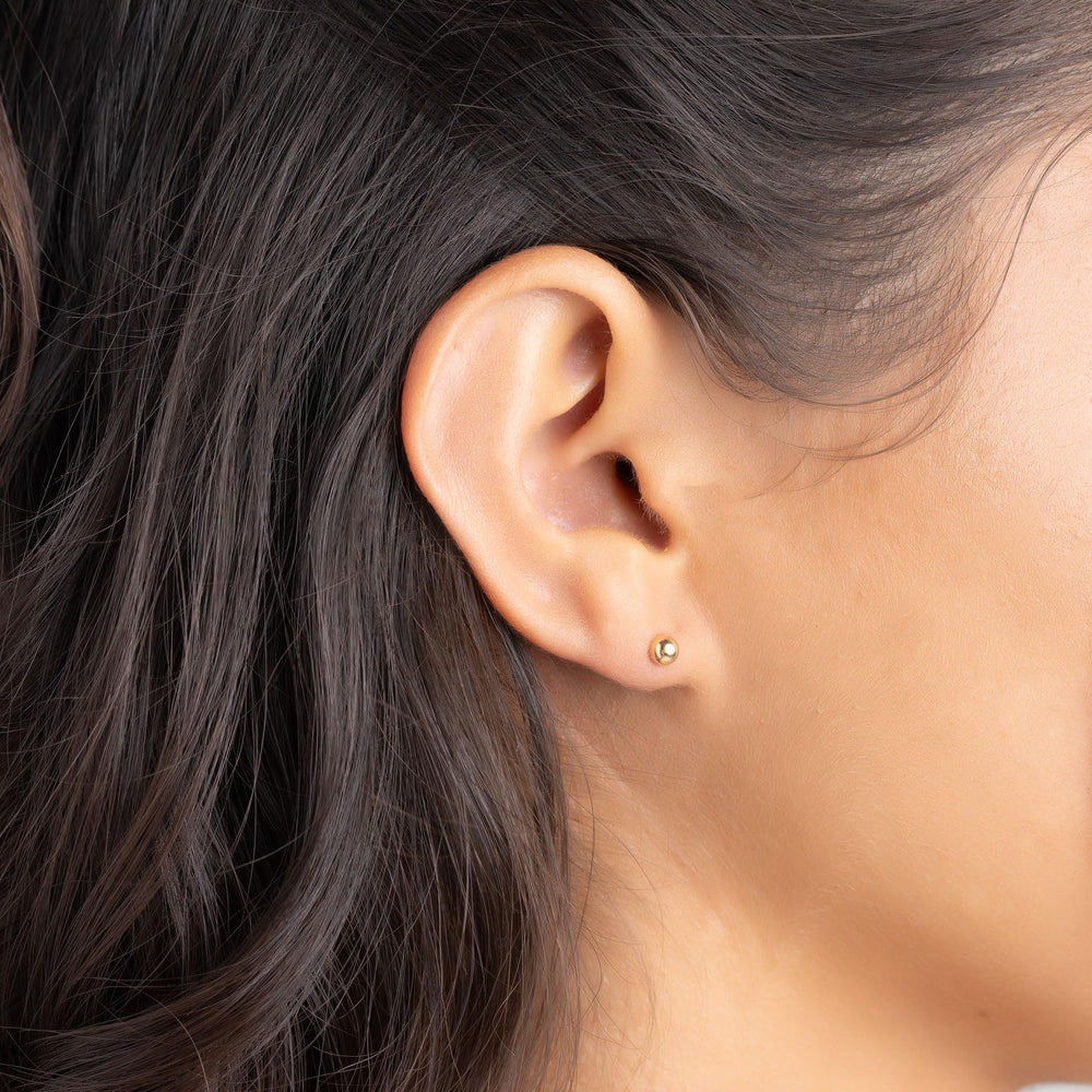 Barzel 18K gold-plated ball stud 8mm standout shimmer