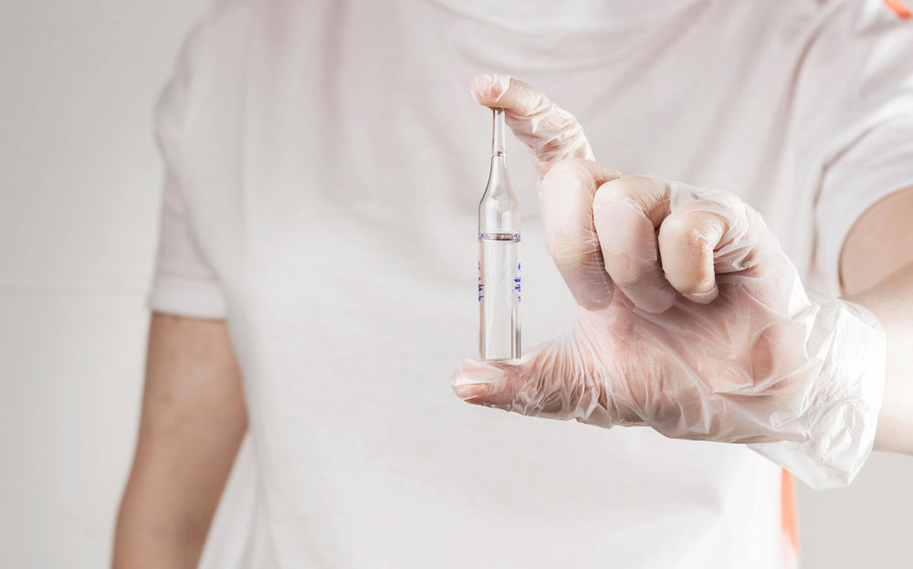 BASIC Medical gloves suitable for lab, kitchen, and workshop tasks.