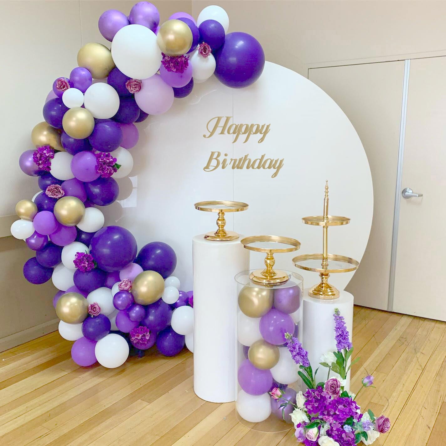 BAUANOOY glue dots keep balloons in place during events