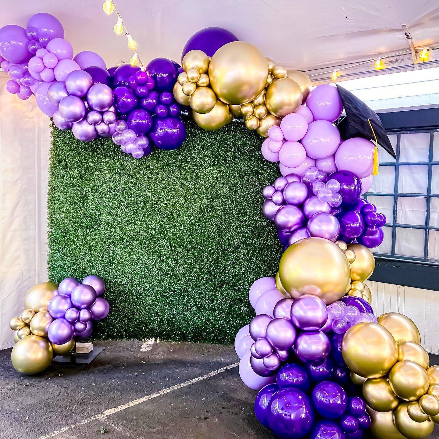 BAUANOOY 33ft gold ribbon secures an eye-catching garland