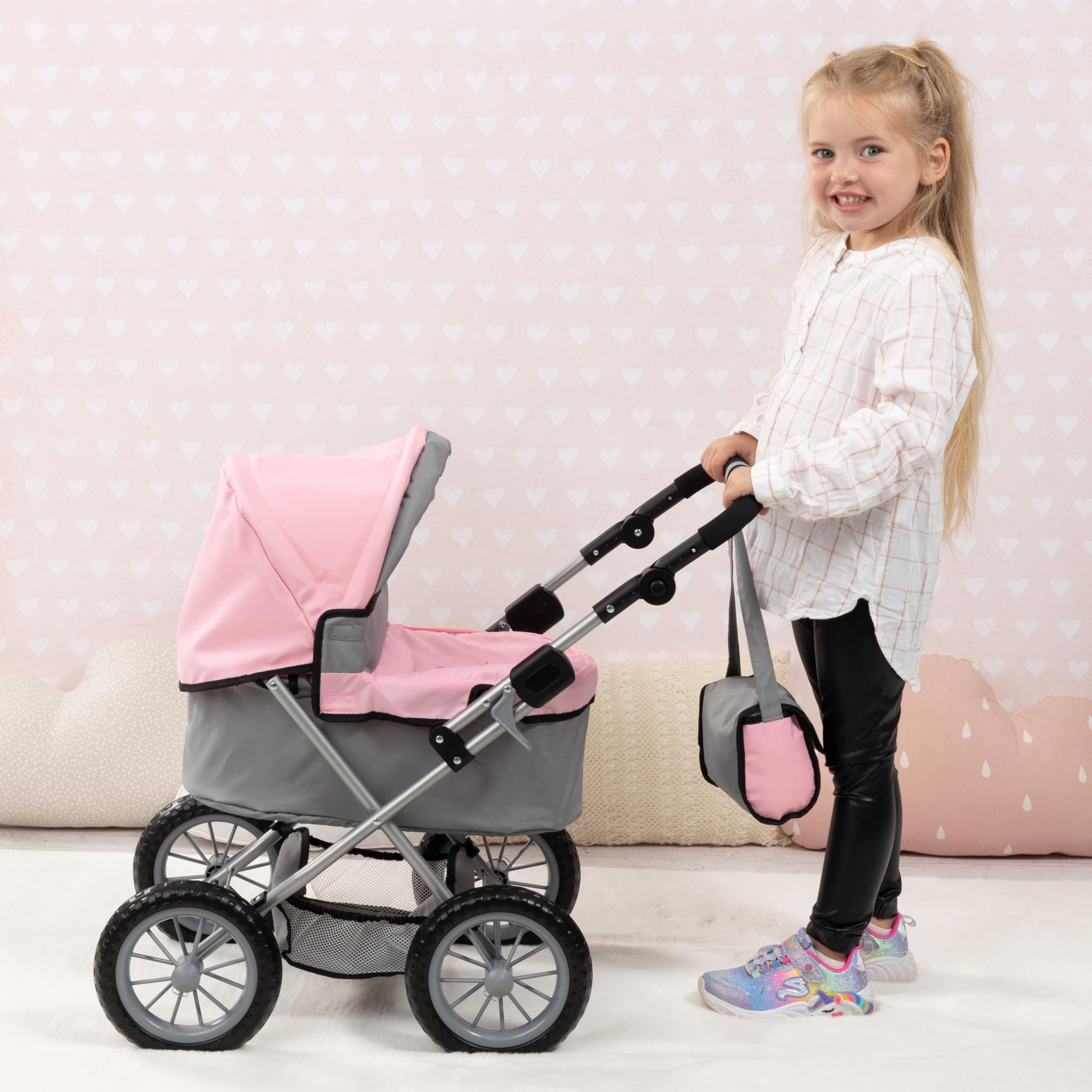 Bayer Trendy pram with four durable wheels for smooth pushing.