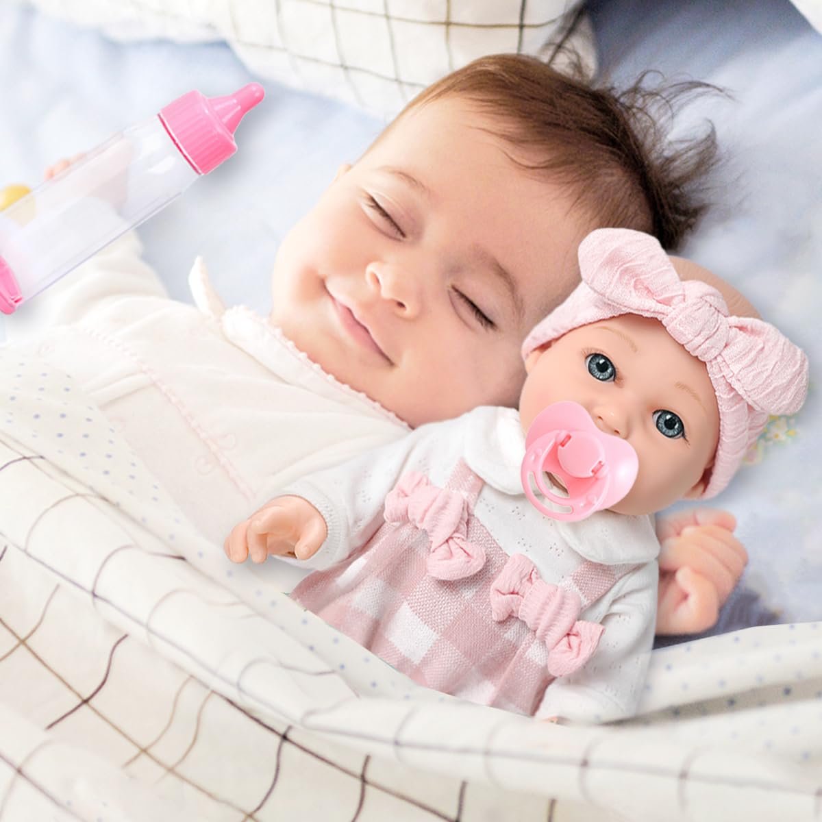 BDDOLL easy-clean with damp cloth keeps the doll ready for next adventures.