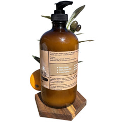 Bear Bird orange-vanilla scent bottle emphasizes natural fragrance and skin benefits.