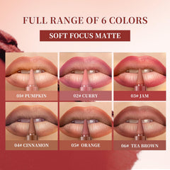Beauty Glazed dual-ended lip liner and lipstick enables precise edges and blended ombre effects.