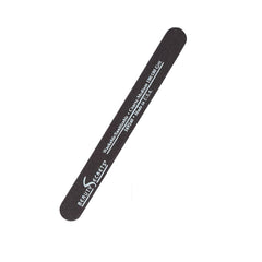 Beauty Secrets nail glue demonstrates a long-lasting bond on tips and repairs.