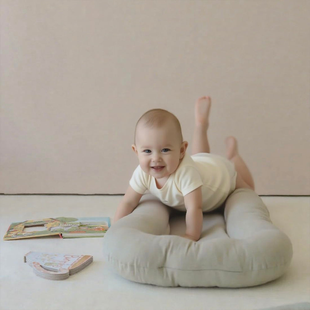 Beisurznga 32x19x4-5-inch size fits growing babies for extended use.